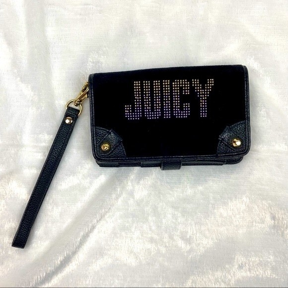 Juicy Couture Handbags - Vintage Juicy Couture Tech Wallet